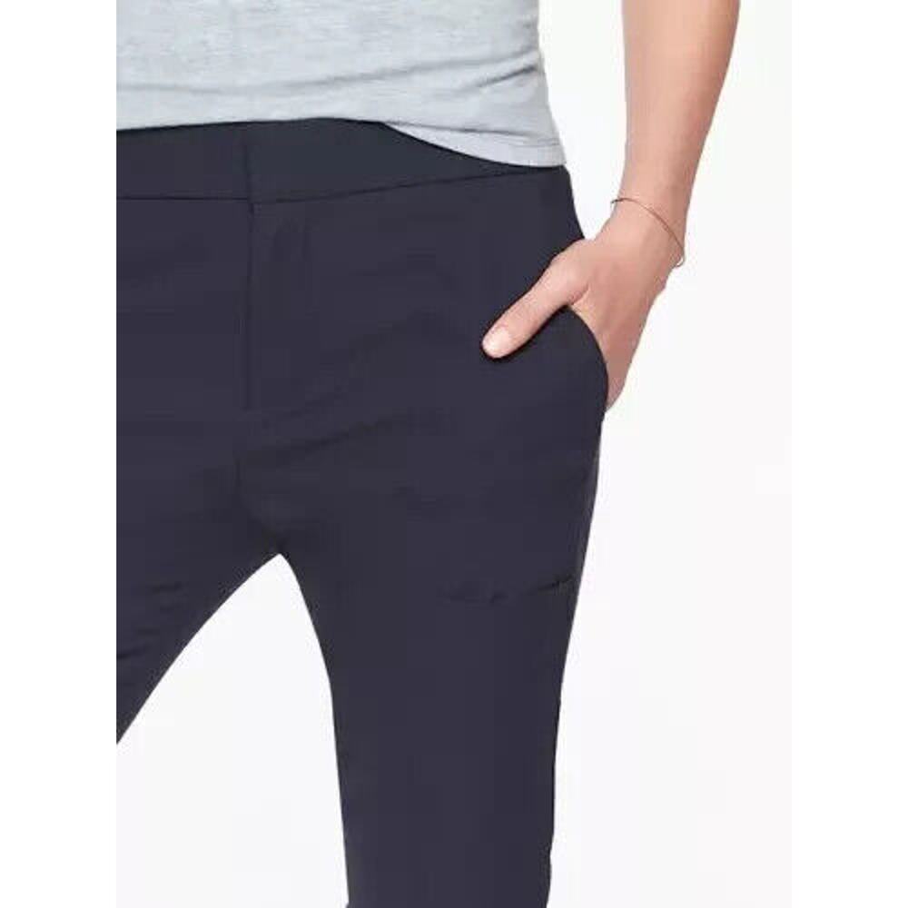 Athleta Wander Stash Skinny Pants Black Nylon Stretch Slim Fit Women's Size 4 - Picture 5 of 12